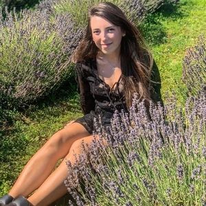 Meet your Posher, Amanda